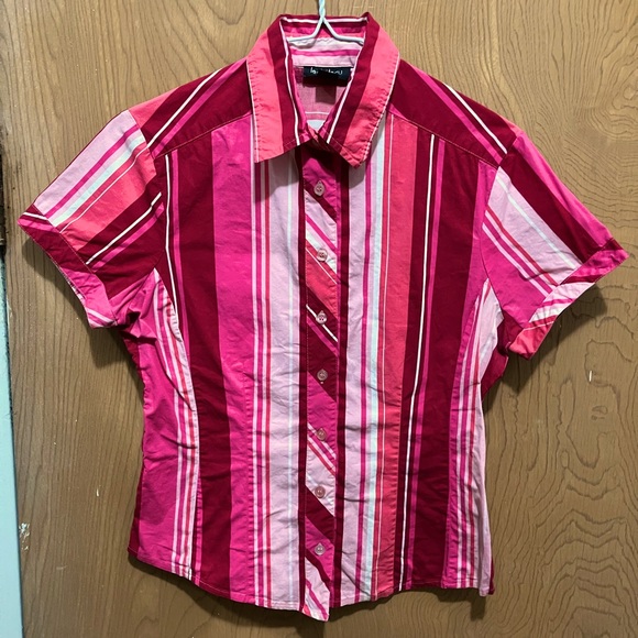 Shades of pink vertical striped button down - Picture 1 of 3